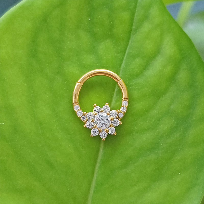 Hinged Segment Ring with Chic CZ(图1)