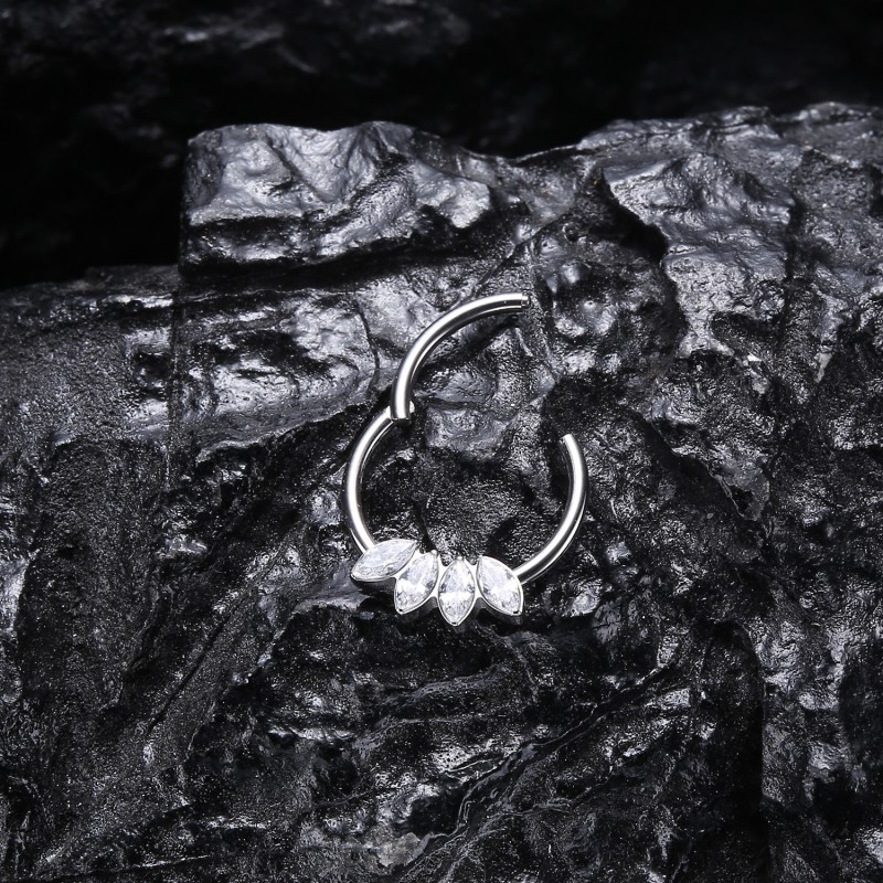 Hinged Segment Ring with 4 Marquises(图1)