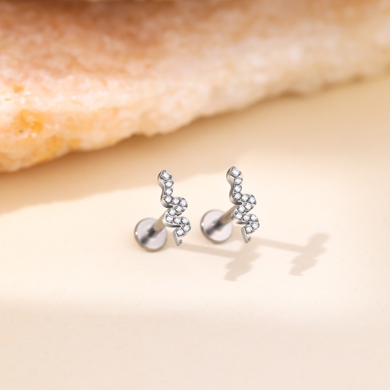 Ear and Lip Stud with Snake Top(图1)