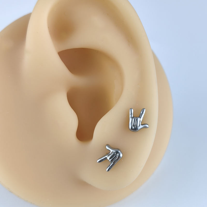 Threadless Ear and Lip Stud(图1)